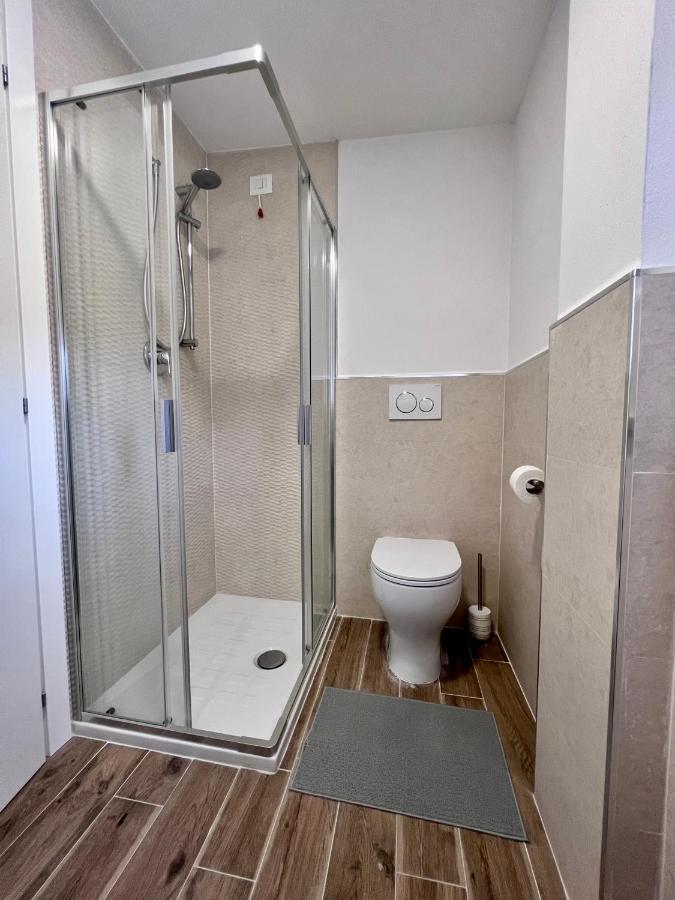 Platinum Apartment *